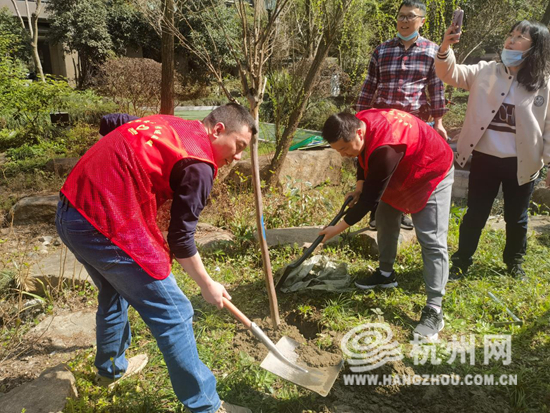 植樹(shù)造林美家園 增綠添彩迎亞運(yùn)